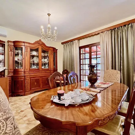 Seeport Luxury City Villa With Private Pool Mantouki
