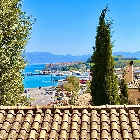Vilă Seeport Luxury City Villa With Private Pool Mantouki